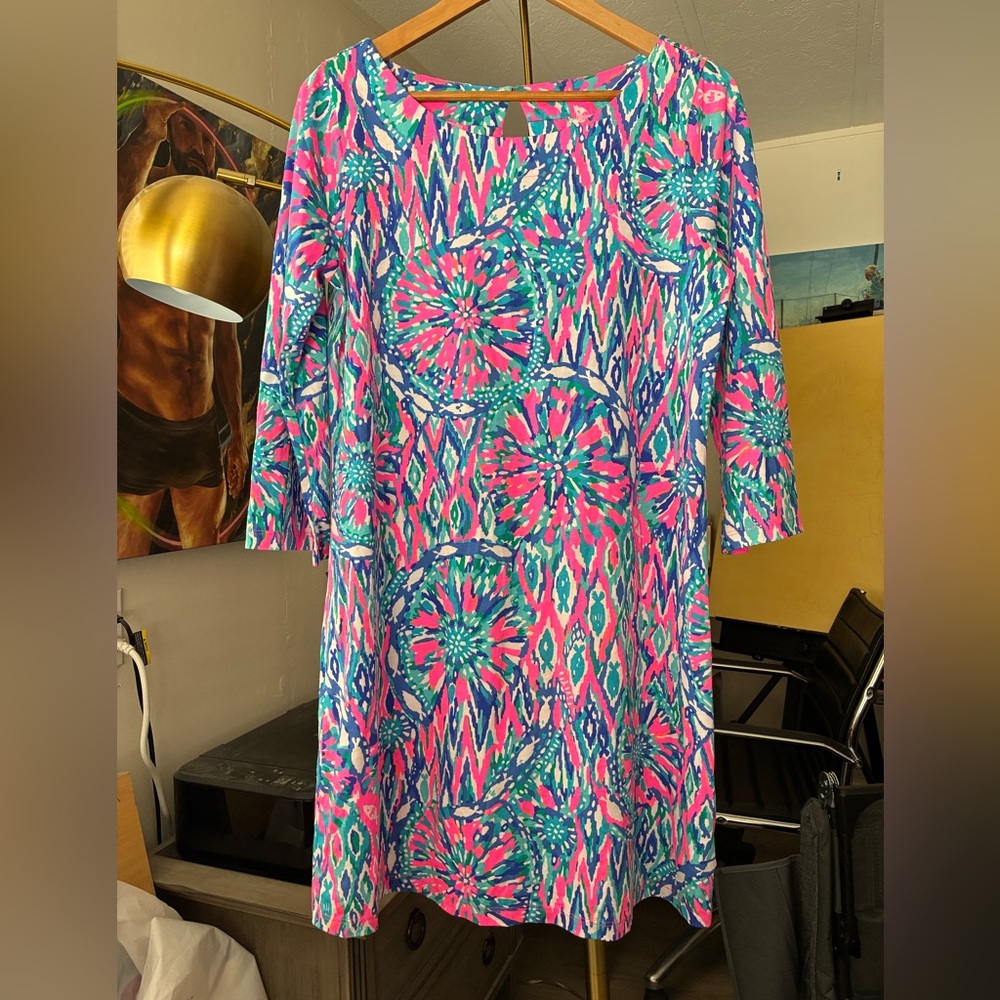 NWOT Lilly Pulitzer Pink and Blue 3/4 Sleeve Crew Neck. Size Large
